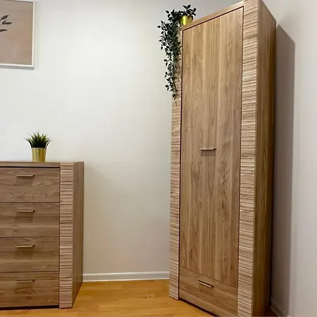 Leaf - 20 Minutes To Old Town & Seaside منزل للإقامة