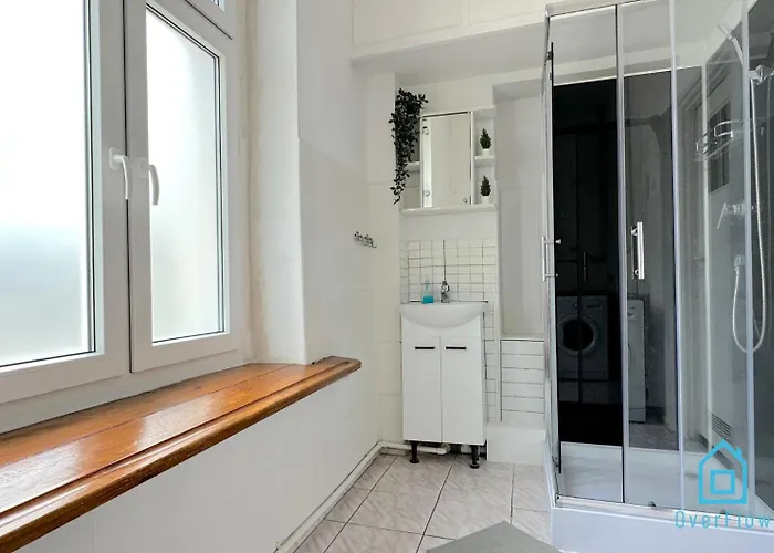 Leaf - 20 Minutes To Old Town & Seaside Homestay