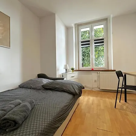 Leaf - 20 Minutes To Old Town & Seaside